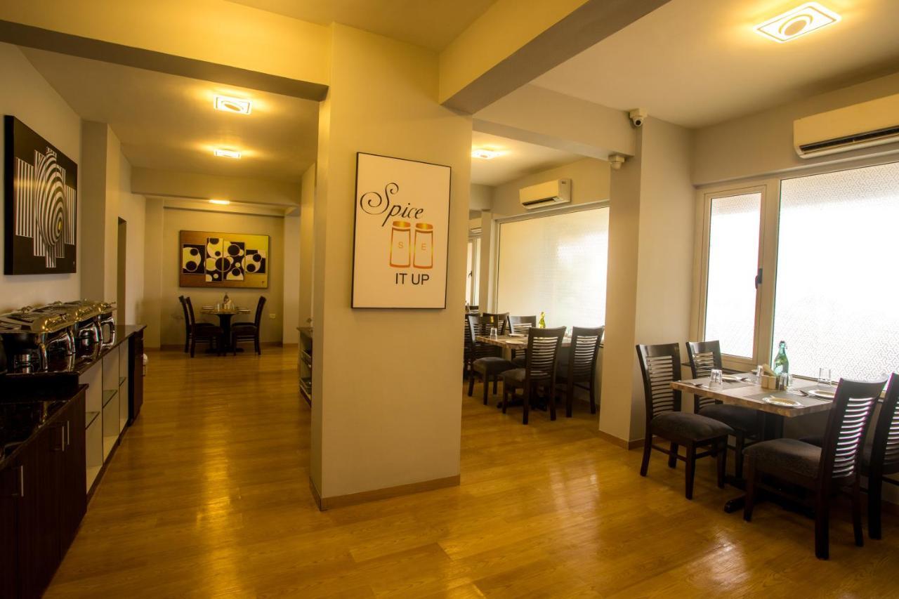 Encore Suites Goa Panaji Dış mekan fotoğraf